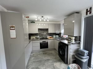 Photo 6- click for photo gallery